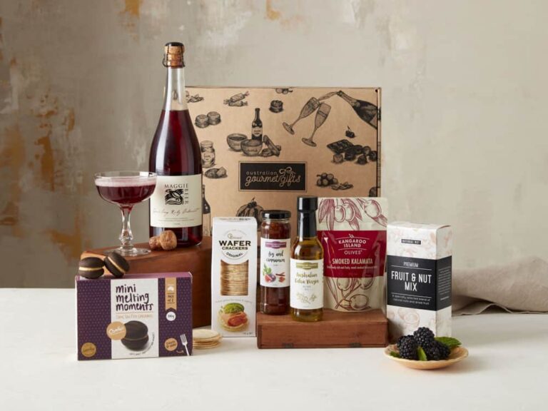 Read more about the article From Vineyard to Gift Box: The Journey of a Premium Wine Hamper