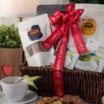 10 Unique Ideas for Customising Your valentine’s day hampers sydney Delivery